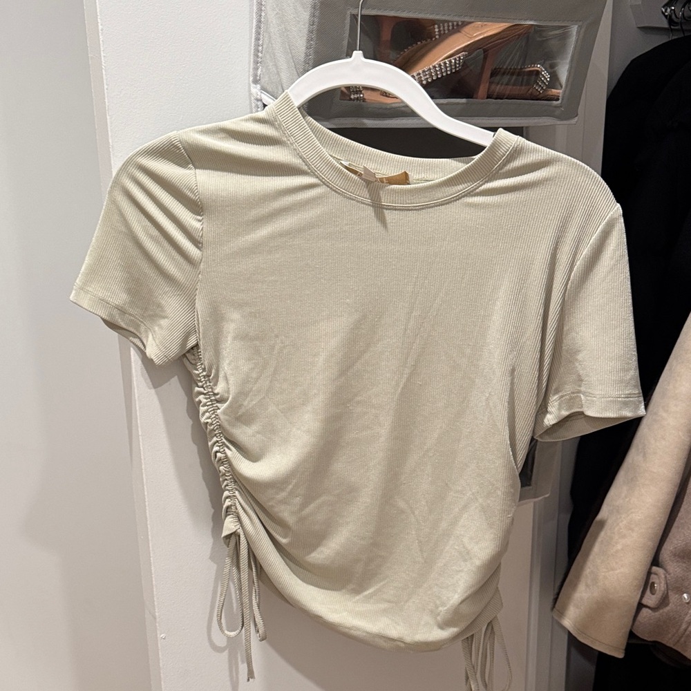 Wayf light green Short Sleeve Top